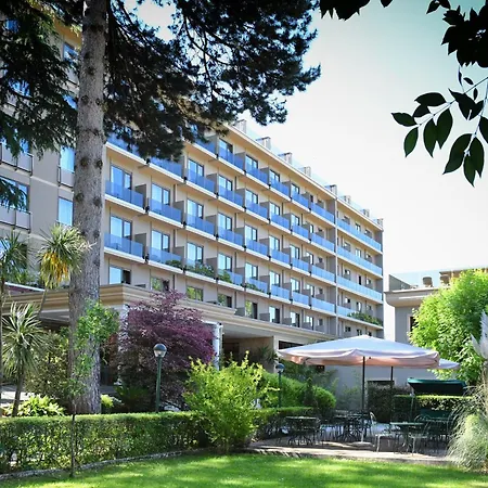San Giorgio 4*