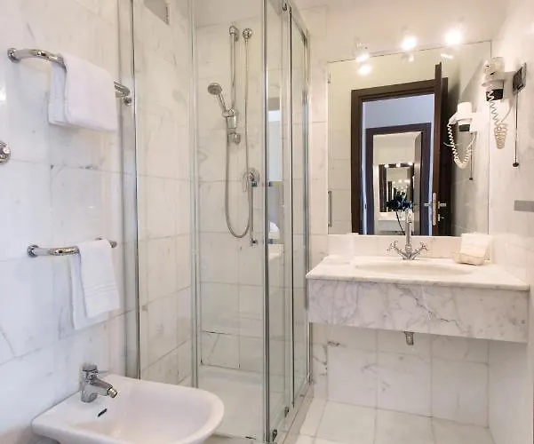 酒店 圣乔治酒店 4*