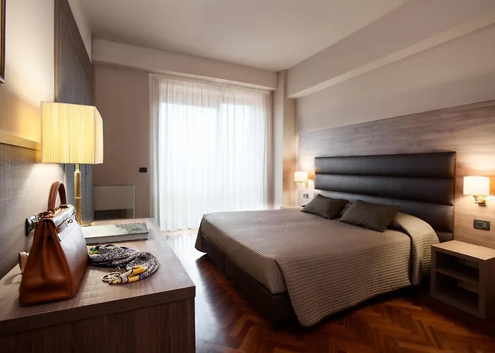 圣乔治酒店 菲乌吉