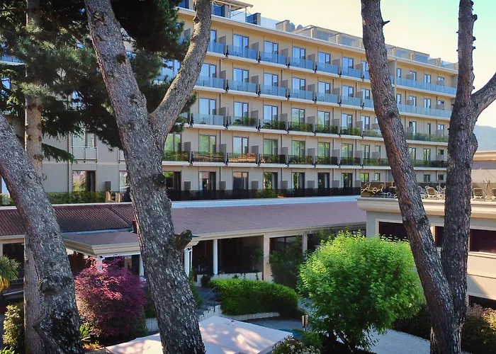 圣乔治酒店 菲乌吉